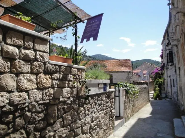 Haracic Hvar Town